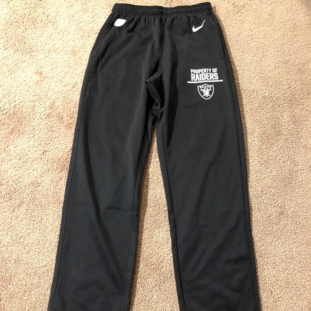 Oakland Raiders NFL Nike Therma Fit Sweatpants